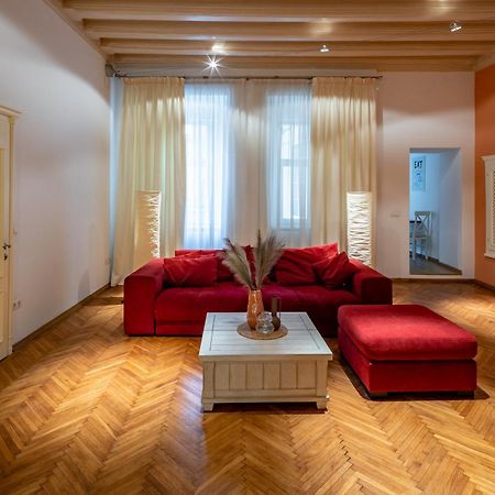 Apartmán Romari Площа Ринок 28 Lvov Exteriér fotografie
