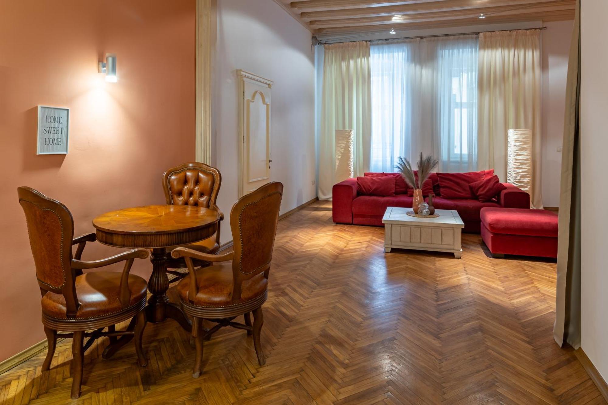 Apartmán Romari Площа Ринок 28 Lvov Exteriér fotografie